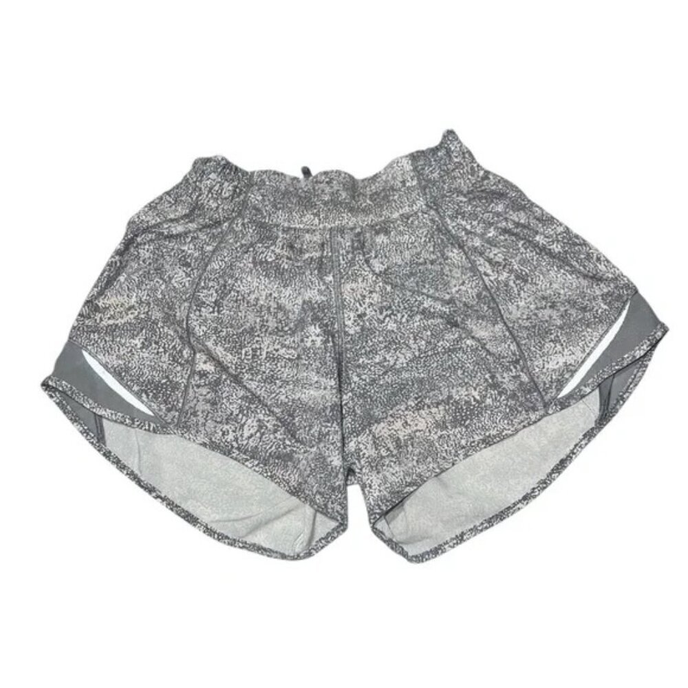 LULULEMON Hotty Hot Short II *2.5" Frozen Vista Alpine White Multi / Arctic Grey - Picture 3 of 8